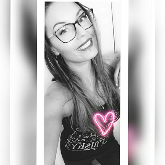 Meet your Posher, Kristina - Picture 1 of 1